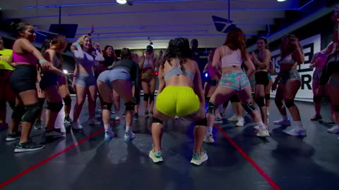 Nastya Nass Chimbala - Taka Taka Twerk Class Miami