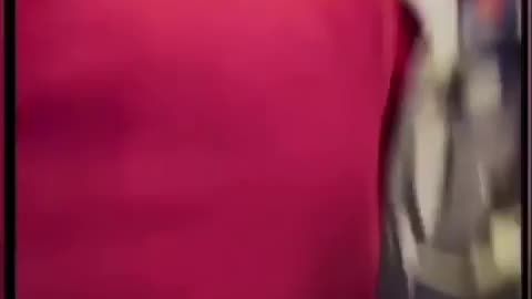 Triangle UFO spotted by bunch of people