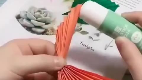 How to make leaf paper craft with colorful papers