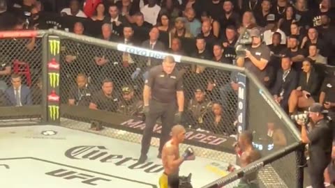 Israel AdeSanya Vs Marvin Vettorri