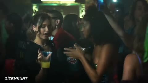 Daddy Yankee - Gasolina (Türkçe Çeviri)