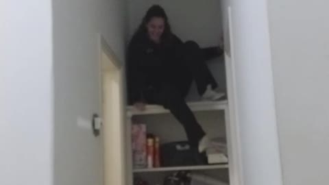 Startling Prank Sends Kid Screaming