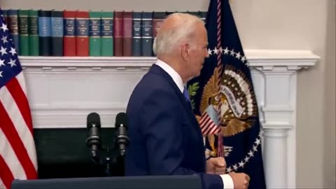 Biden Wanders Away While Ignoring Questions, Appears Lost