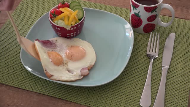 Ham and Egg Recipe - Japanese Cooking 101