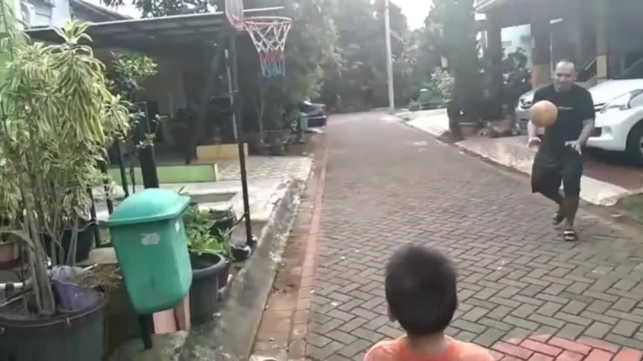 3-year-old Basketball Player Scoring Awesome Shots