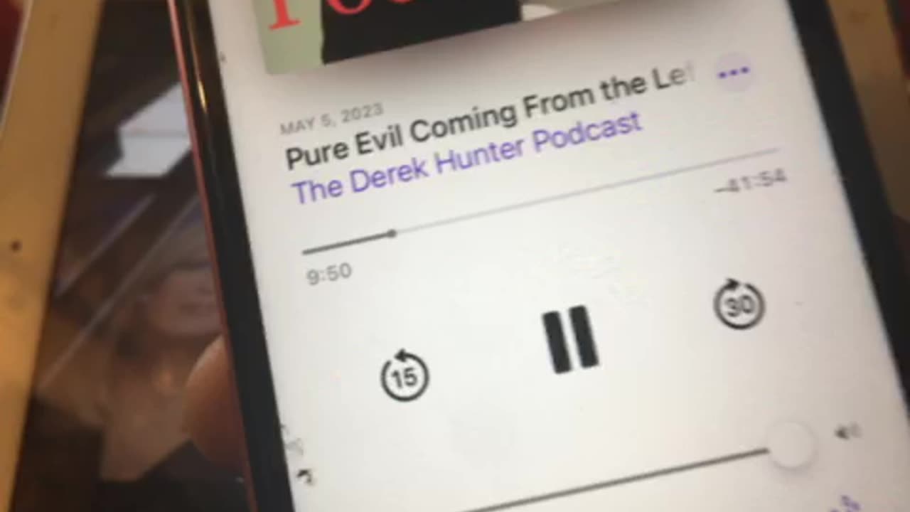 #derek Hunter show part 1 red flag 🚩 New York homeless man I can’t fuching breathe, stop 🛑