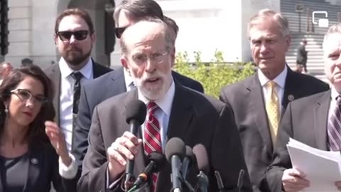 Stop WHO take over of the world.