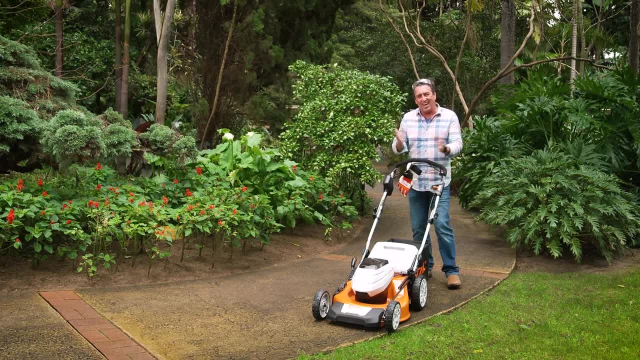 The Garden Gurus Review: RMA 510 V Battery Lawn Mower