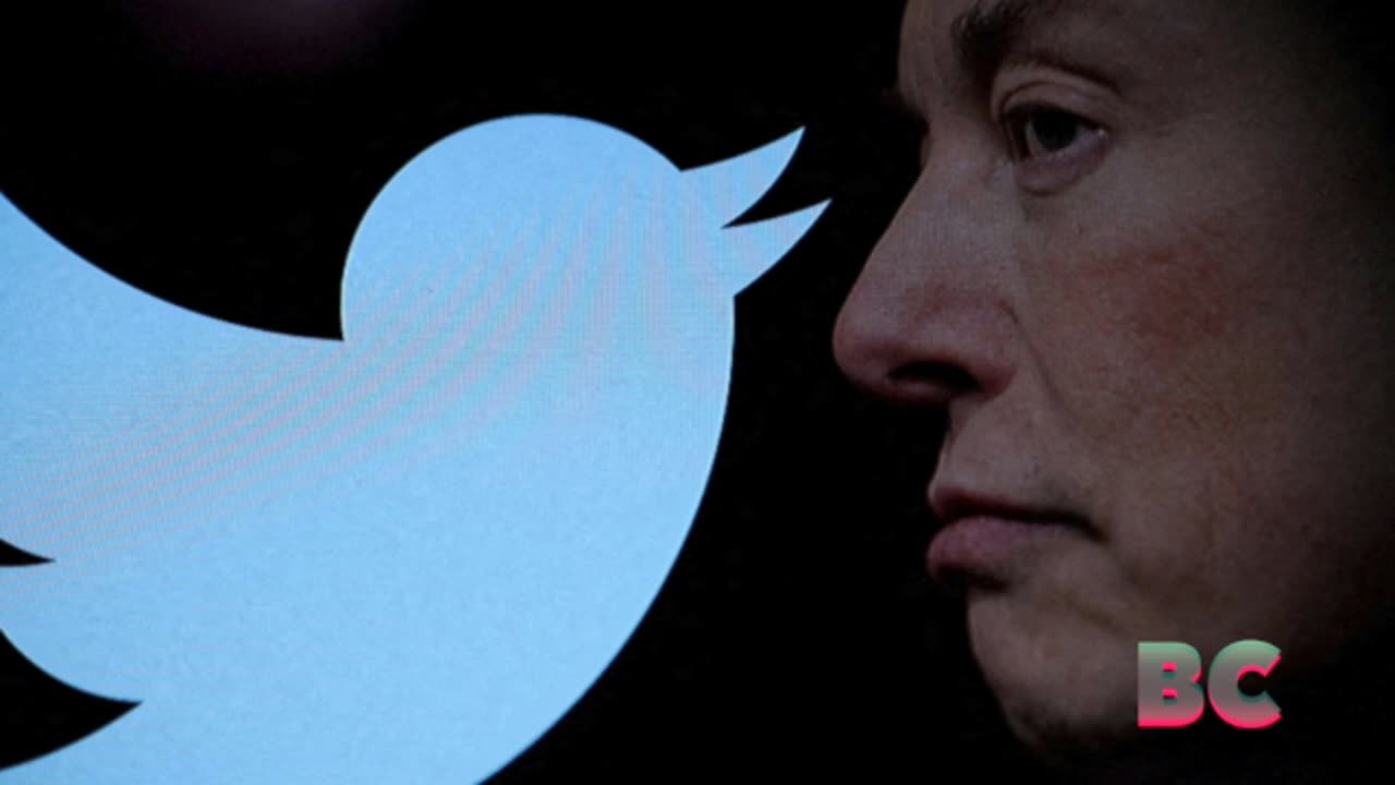 Elon Musk Offers Employees Stock Grants Valuing Twitter at About $20 Billion