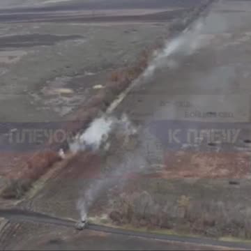 Russian Armored vehicles attack on Ukrainian positions North of Illinka area near Kurakhovo