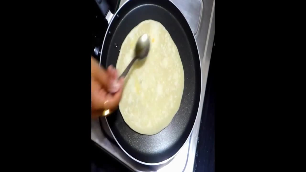 Paratha Roll Making