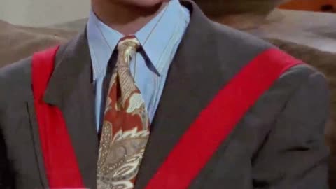 Niles' worst nightmare is the Muffin Man who lives on Drury Lane 😂 #Frasier