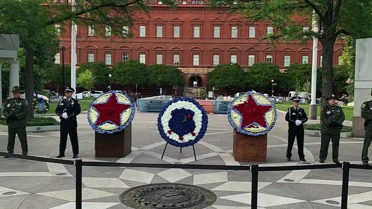 Tulsa Police Attend National Peace Officer's Memorial