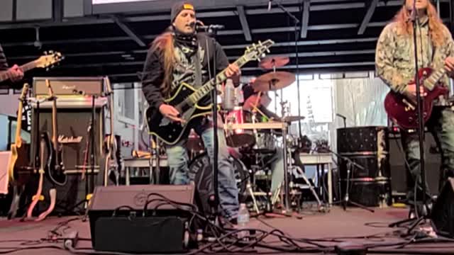 Goodnight Carnage "Broken Crown"