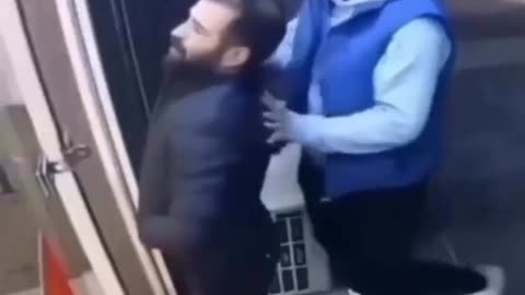 try not to laugh