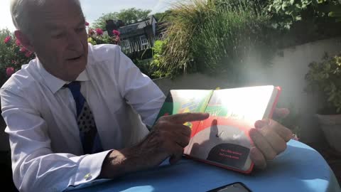 Jon Snow reads 'Goodnight Moon' by Margaret Wise Brown and Clement Hurd for Save with Stories UK