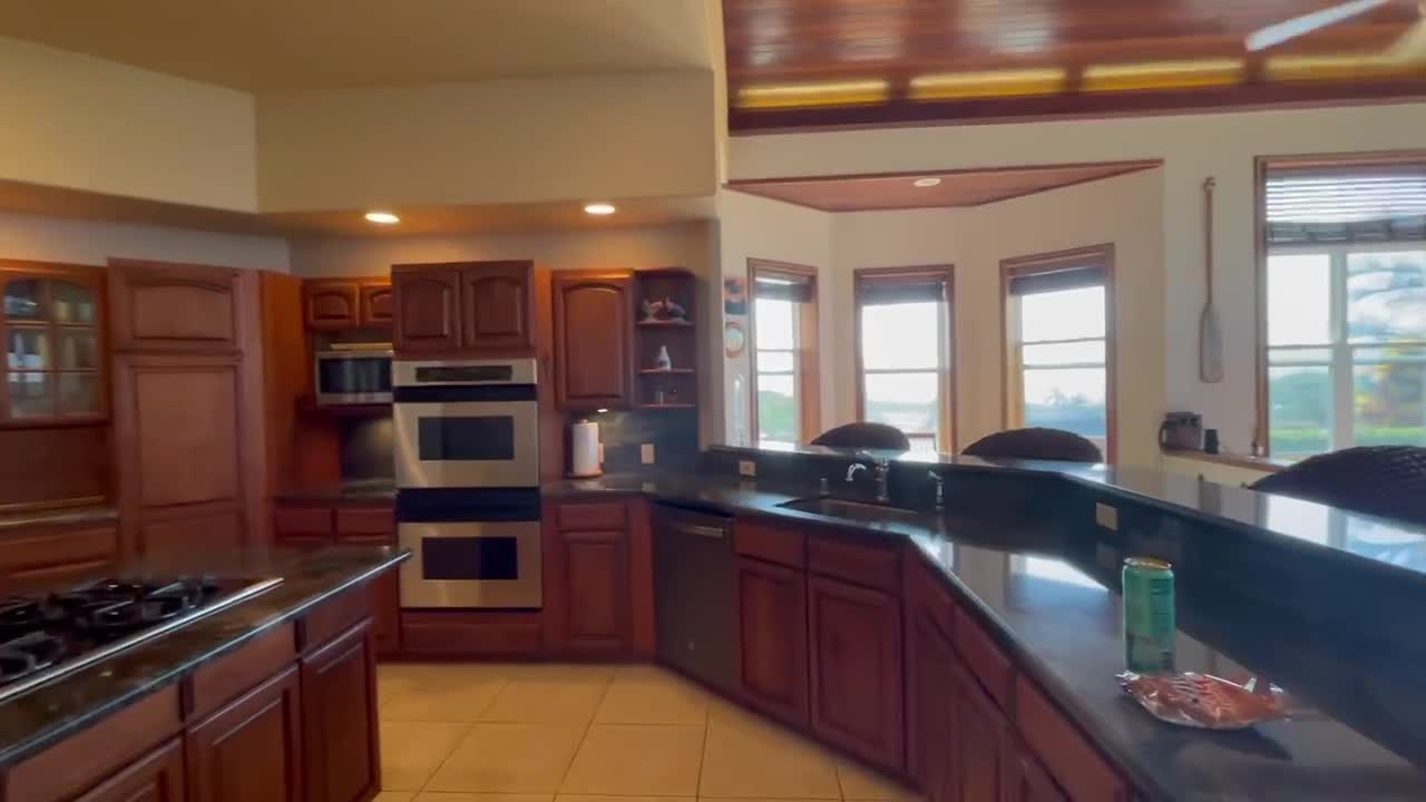 PUAKEA BAY RANCH- HOME FOR SALE ON 10 ACRES - PART 2