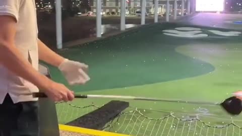 That was smooth 😳 (via @hoganmolthan, @garrettj_clark) #golf #golfing #topgolf #trickshot #cold