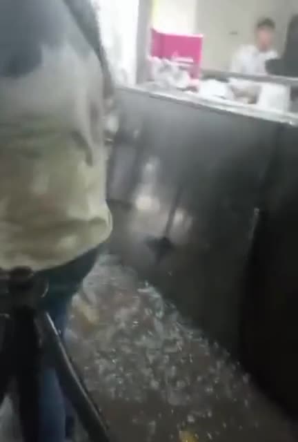 Hombres armados irrumpieron sede de instrumentos públicos de Cali