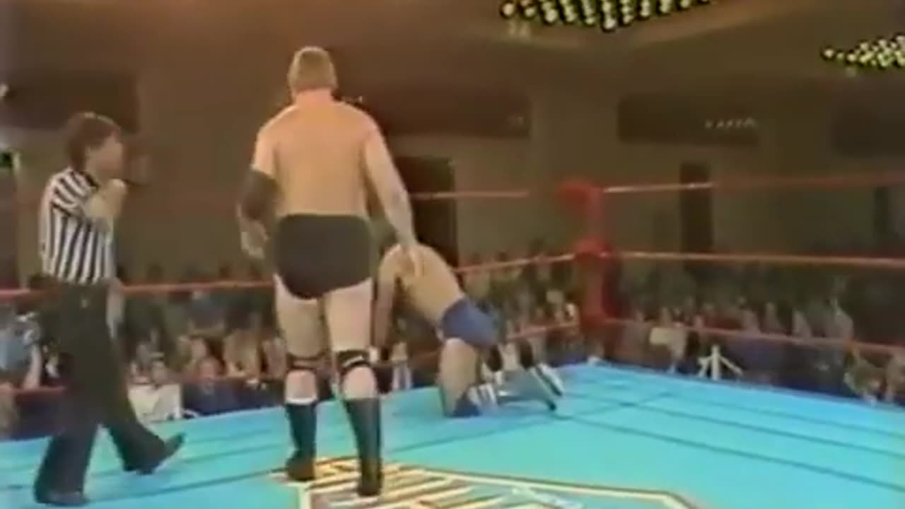 (1985.11.26) Stan Hansen vs Tom Brandi - AWA