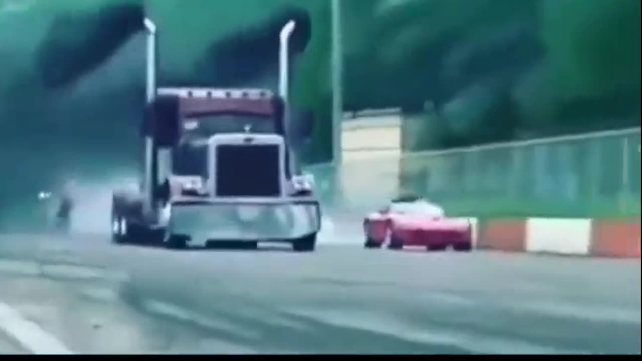 WAIT FOR TRUCK😳😳😳 || UNBELIEVABLE 🔥 || MEME || TROLL CHATTER || #shorts #trending #truck #race