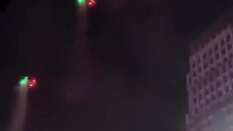 Κινεζικά drones φέρονται να ρίχνουν απολυμαντικά χημικά πάνω από μια πόλη