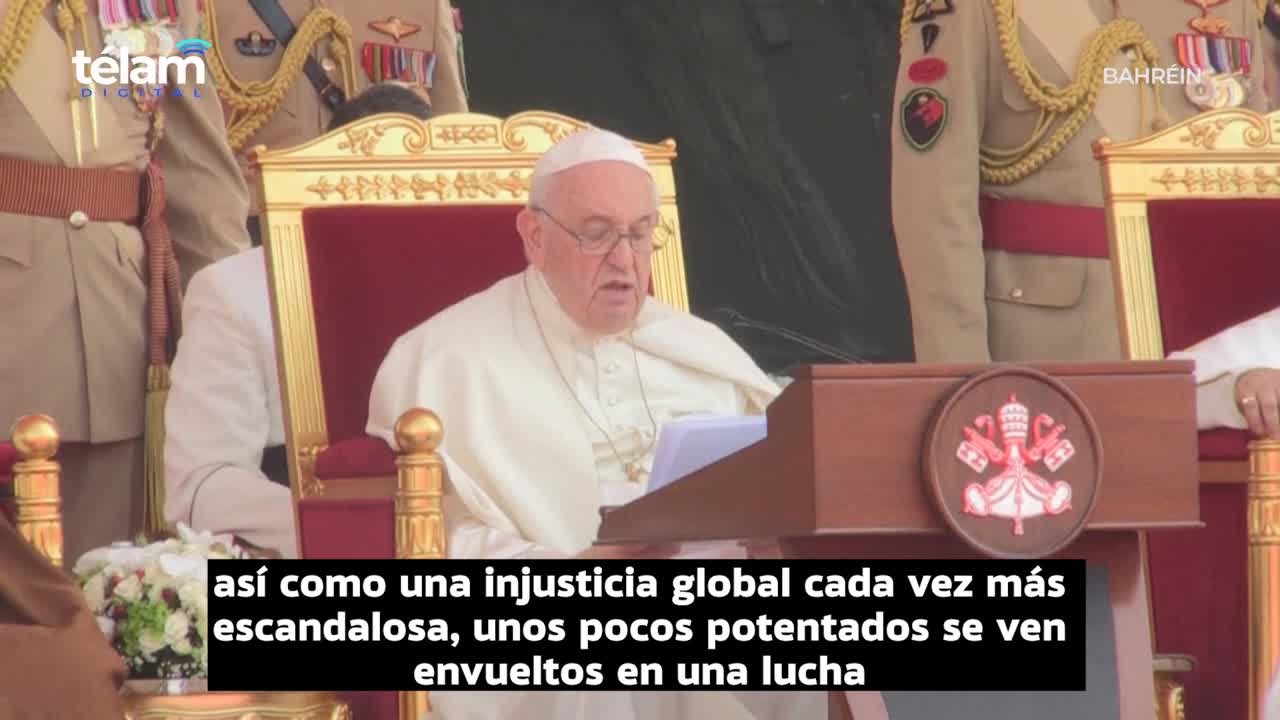 Francisco denunció desde Bahréin el "dramático crecimiento" de la brecha entre Norte y Sur