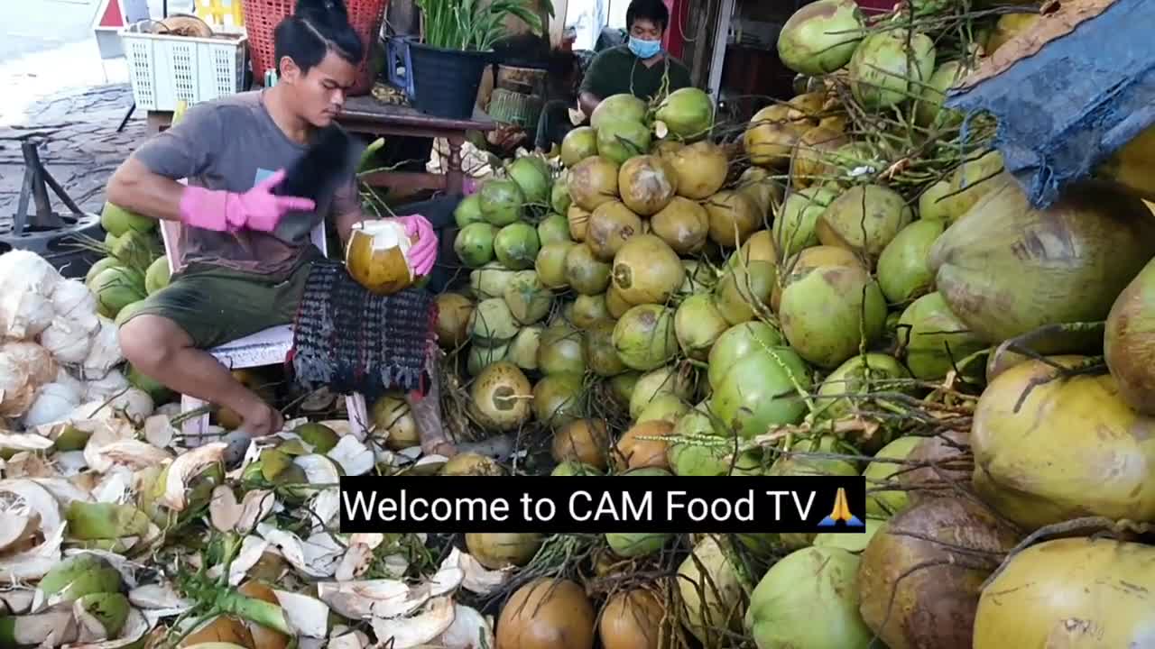 Amazing Coconut Cutting Skills - Cambodia Fruit Street