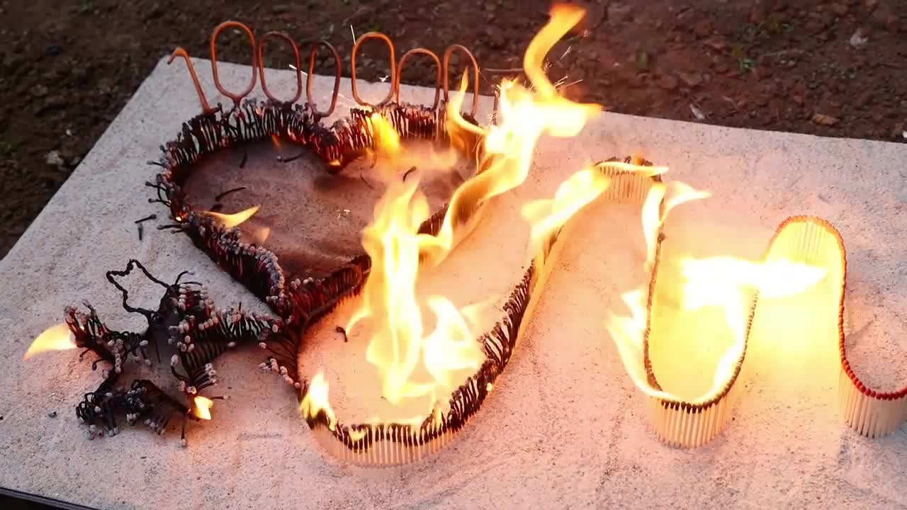 It's amazing! ! ! ! I'm really obsessed with fire, so this makes me happy!
