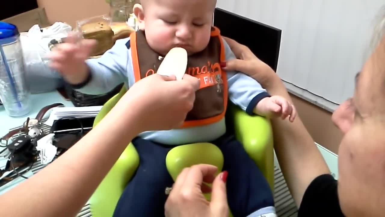 Sammy eats chicken for the first time and hates it-17