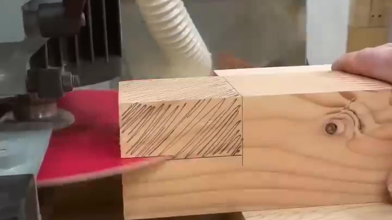 Lapped joint with a wedge