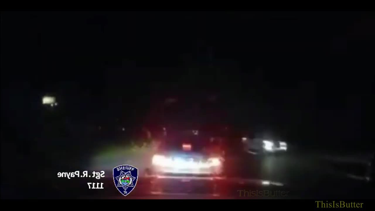 Dash cam video shows Jefferson County deputies dodging oncoming traffic to chase a wrong-way driver