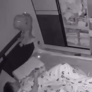 Daughter’s helium balloon scares dad