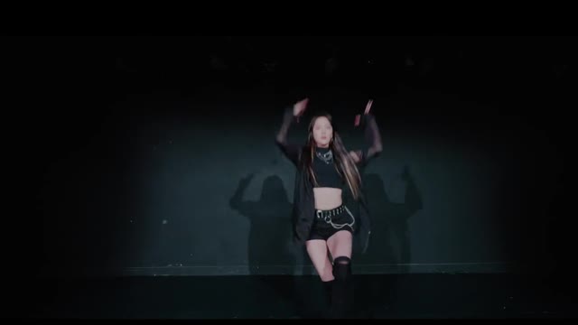 korean girl solo dance