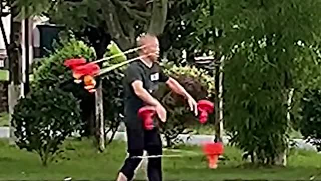 Elderly Chinese man spins 6 diabolos at once #shorts