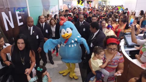 Chegada de Papai Noel no Shopping Park Lagos