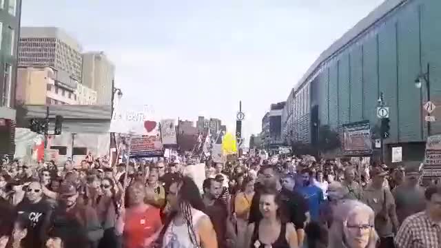 Significant demonstration underway in Montreal against proof of vaccination and masking measures