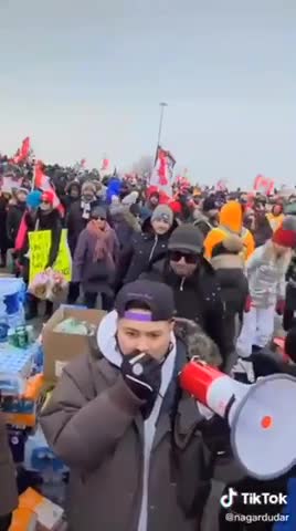 Absolutely Beautiful Scene In Canada Right Now