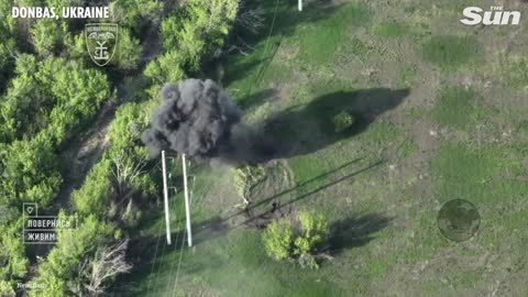 Ukraine missiles rain down on Russian tank column