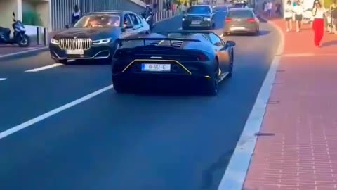 502# Huracan Spyder and Bentley