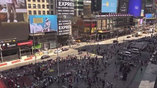 Cam Times Square