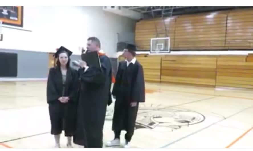 Here is the original videosound #fyp #mybabysister