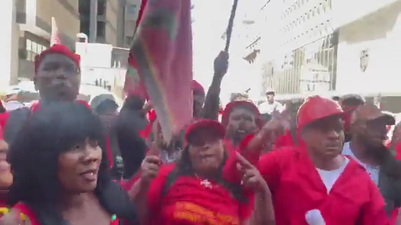 South African's Idiotic Chant: "Kill The Farmer"