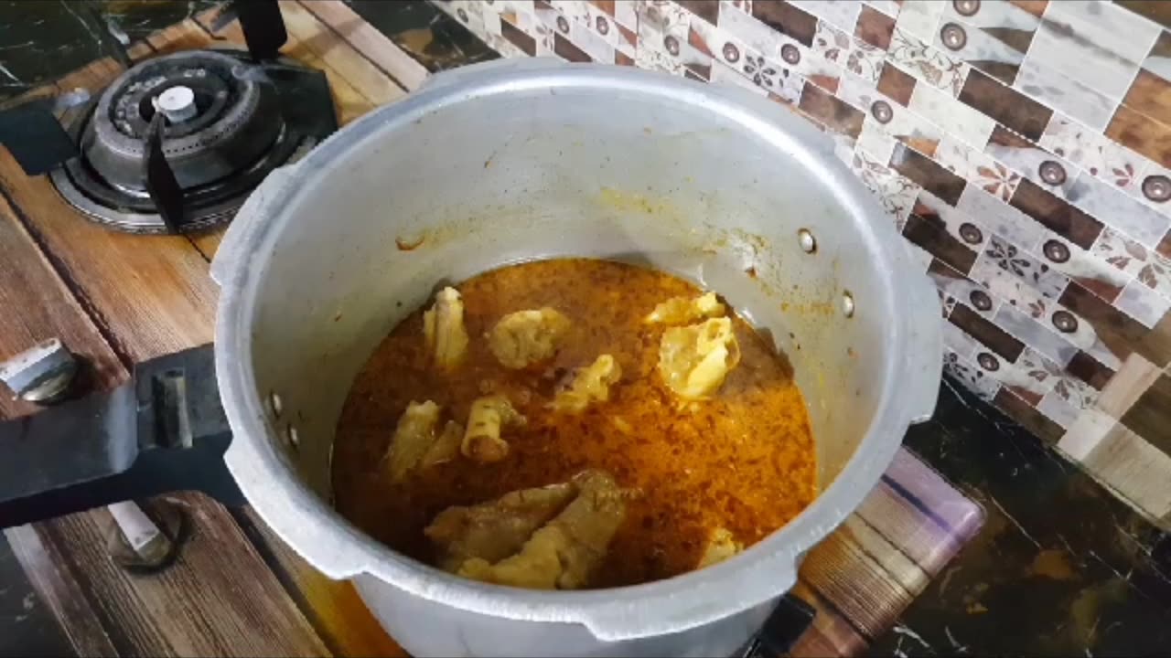 Mutton Paya || Paya Recipe | بکرے کے پائے بنانے کا طریقہ | Goat Trotters Recipe | Mutton Paya Curry