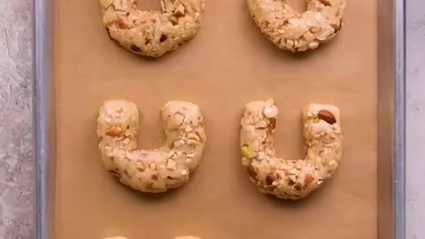 festive nut-filled recipes for your next get together! 🥜