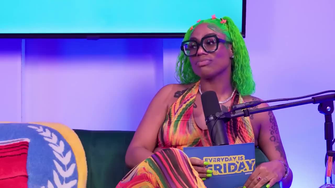 Moee Baby Being Compared to Sexxy Red Taking Gifts from Men and More | EVERYDAY IS FRIDAY SHOW