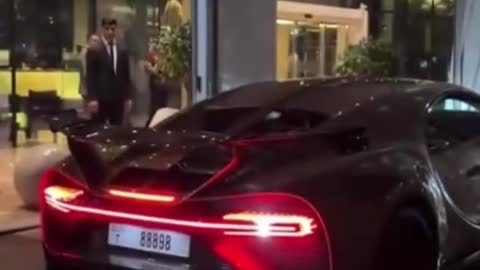 Andrew Tate’s Bugatti Arrives in Dubai