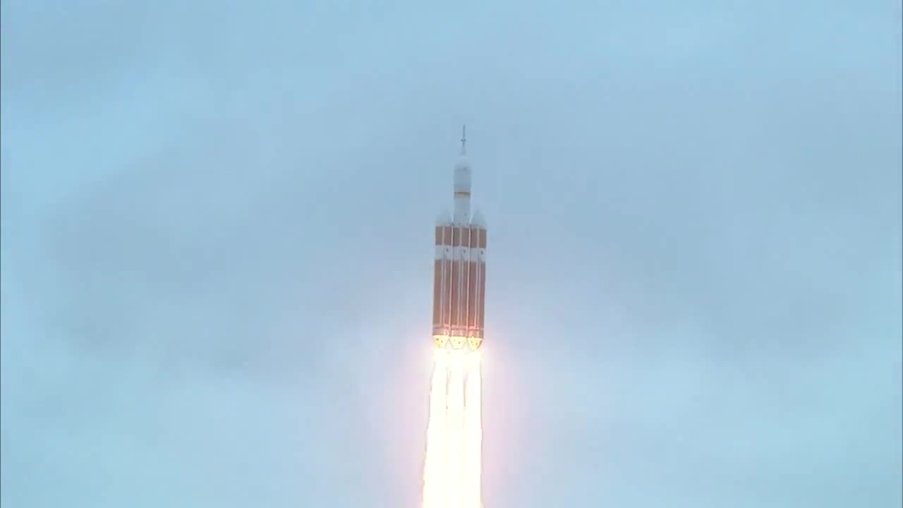 NASA test launches Orion spacecraft for Mars Mission