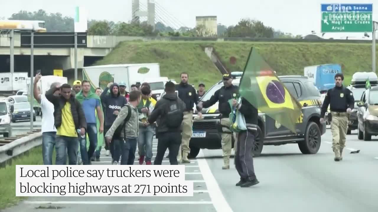 Brazil: Bolsonaro supporters block roads in protest against election defeat