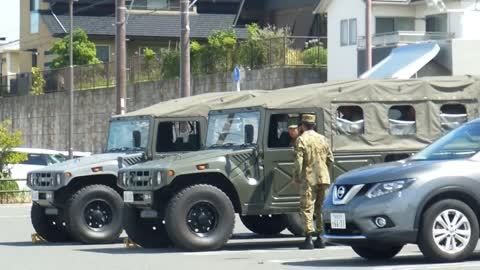 Japanese Military at the Konbini!